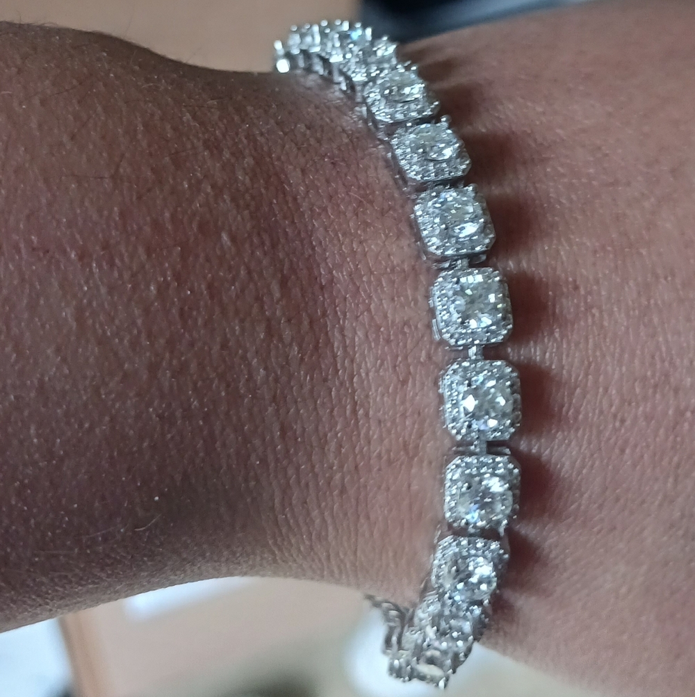 $1799 7.2 CT Moissanite 925 Tennis Bracelet